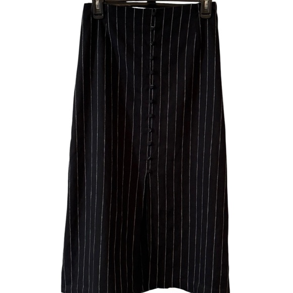 Banana Republic Black and White Faux Button Down Pin Stripe Midi Skirt - Picture 2 of 5